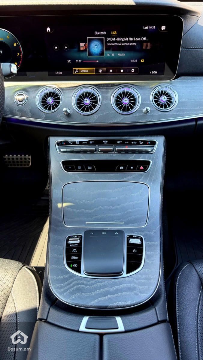 Mercedes Benz E350 AMG Line W213 - image 30