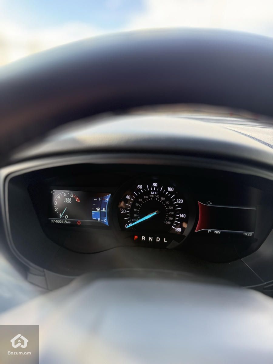 Ford Fusion  - image 13