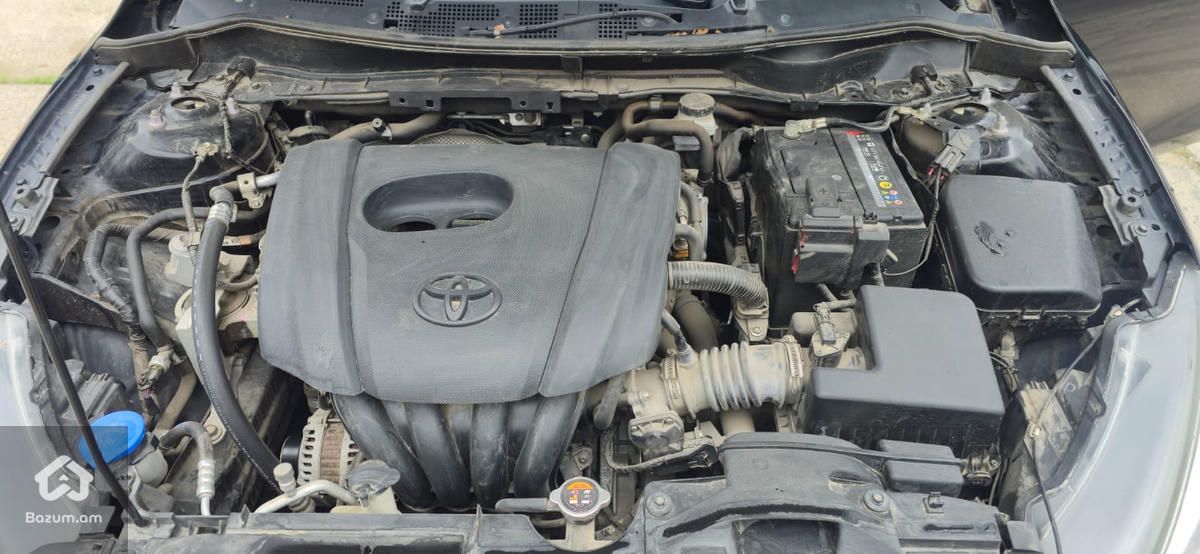Toyota Yaris 2021 - image 12