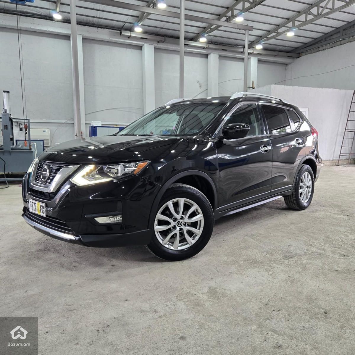 Nissan Rogue 2020 - image 2