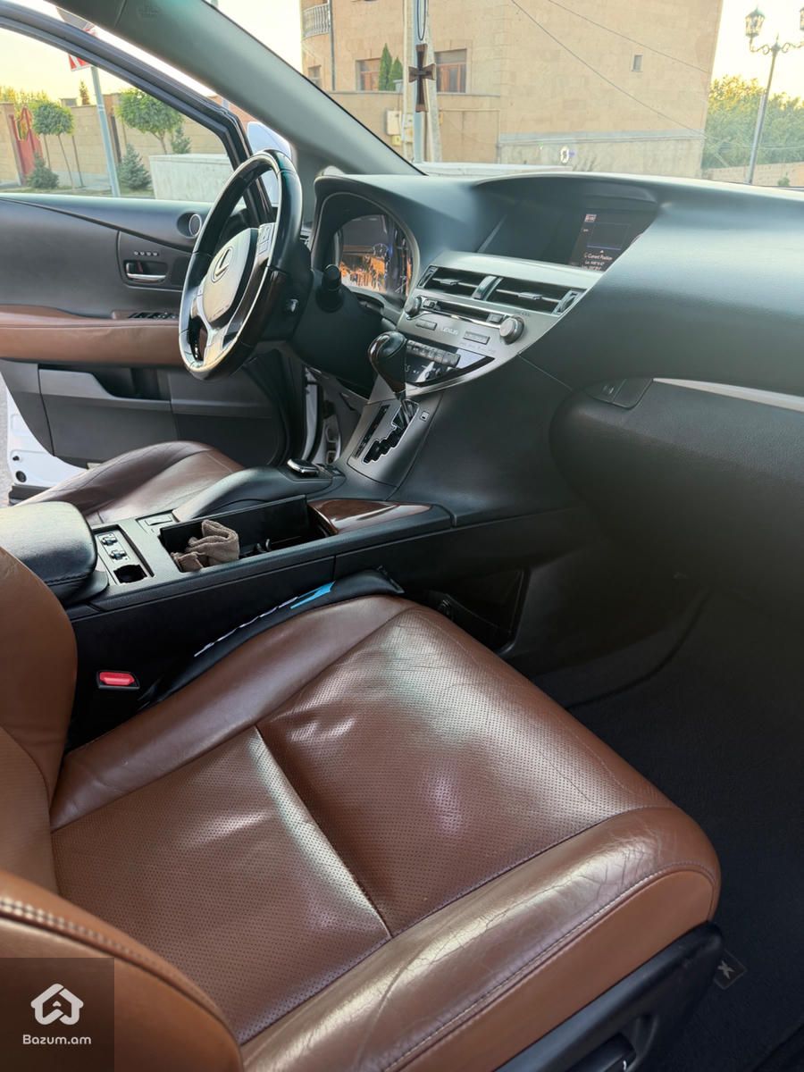 LEXUS RX350  - image 9