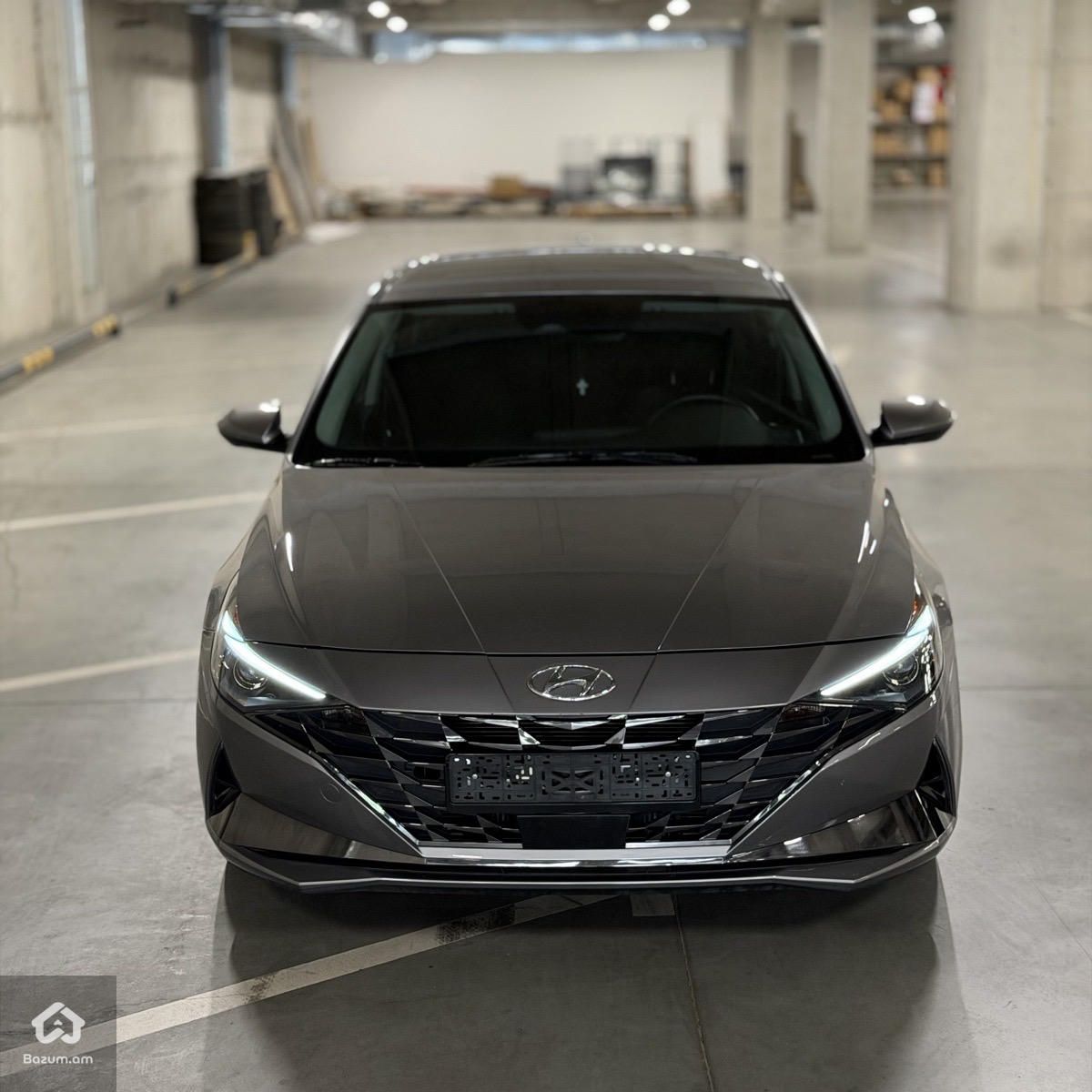 Hyundai Elantra 2023 - image 1