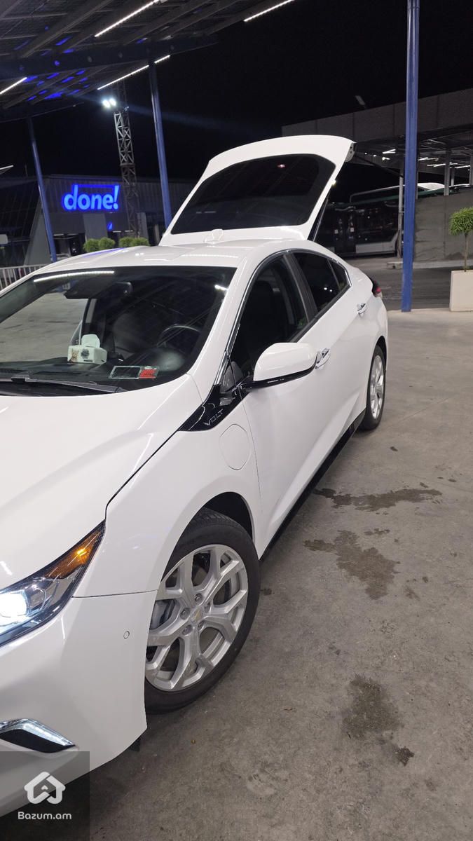 Chevrolet Volt 2017 Premium Plus - image 7