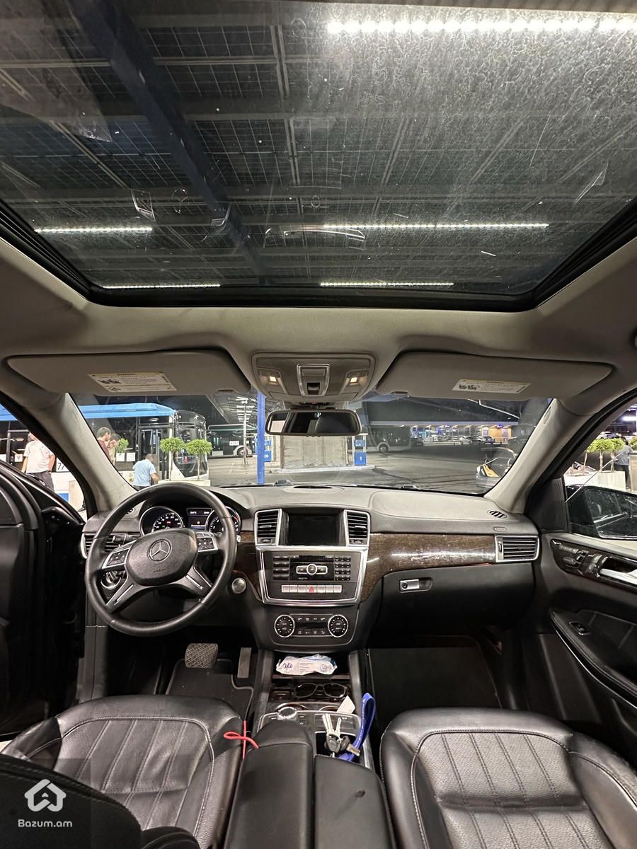 MERCEDES BENZ - image 6