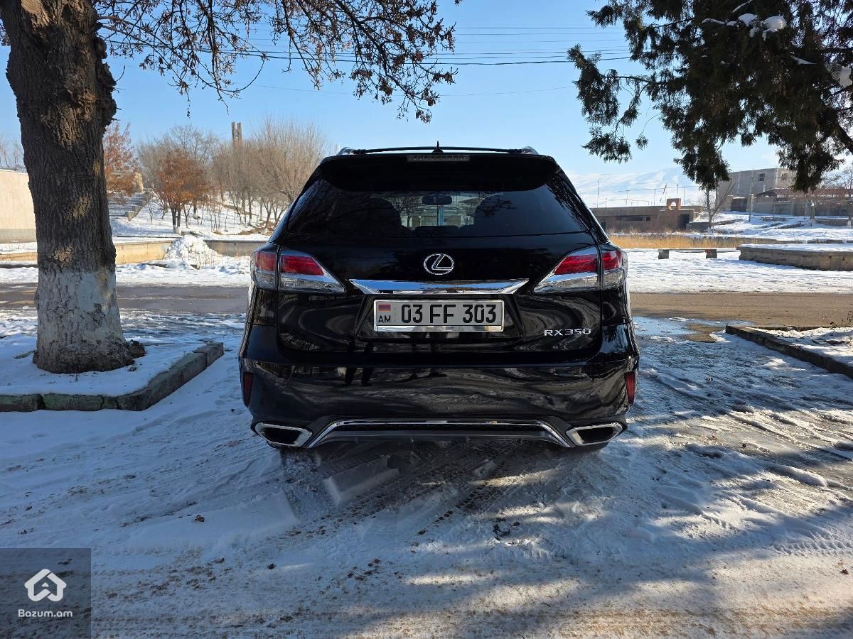 F sport - image 5