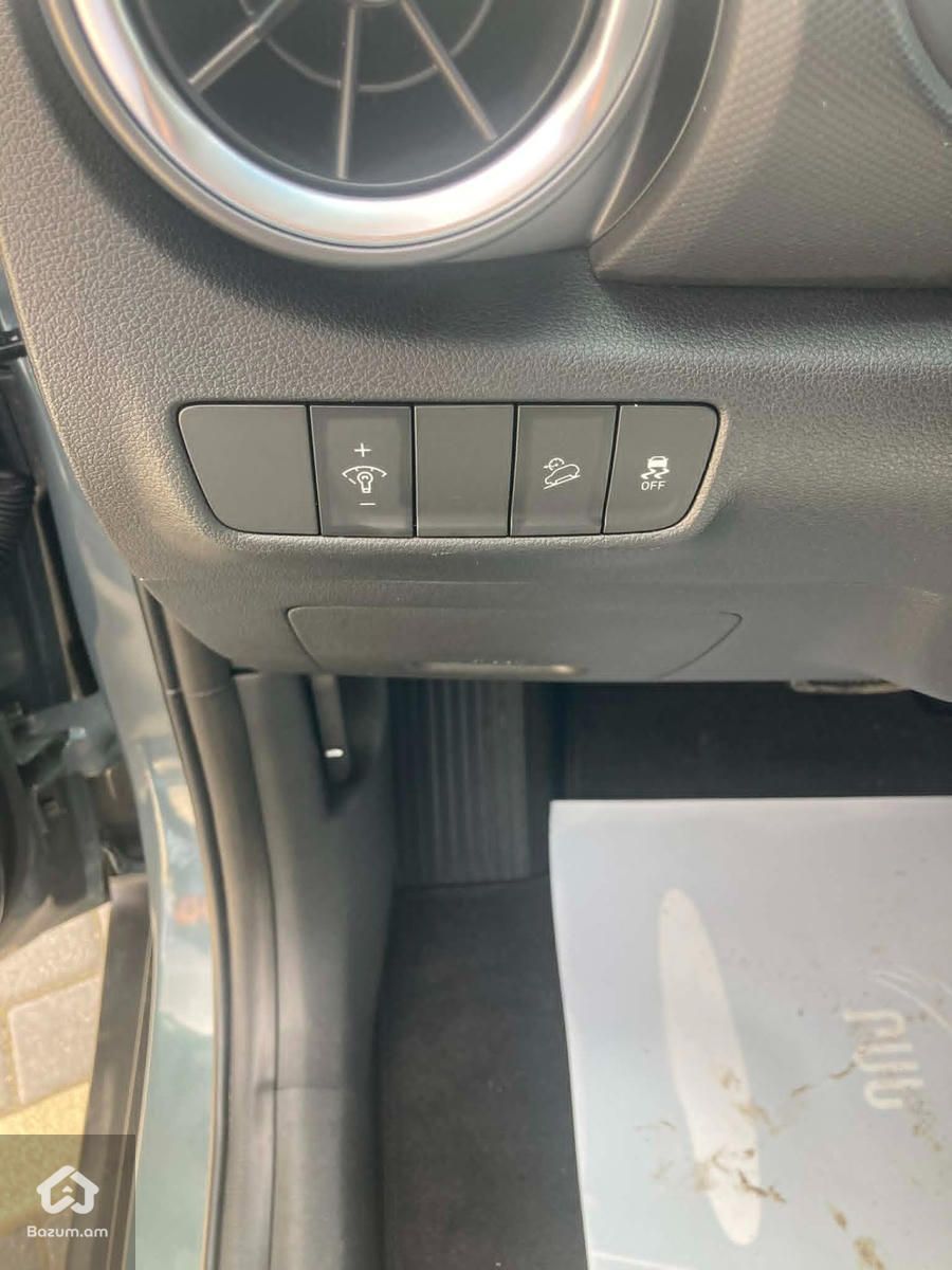 2022 թ. Hyundai Kona, 2.0 լ, լիաքարշ - image 12