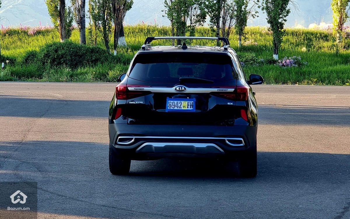 Kia Seltos Ex - image 6