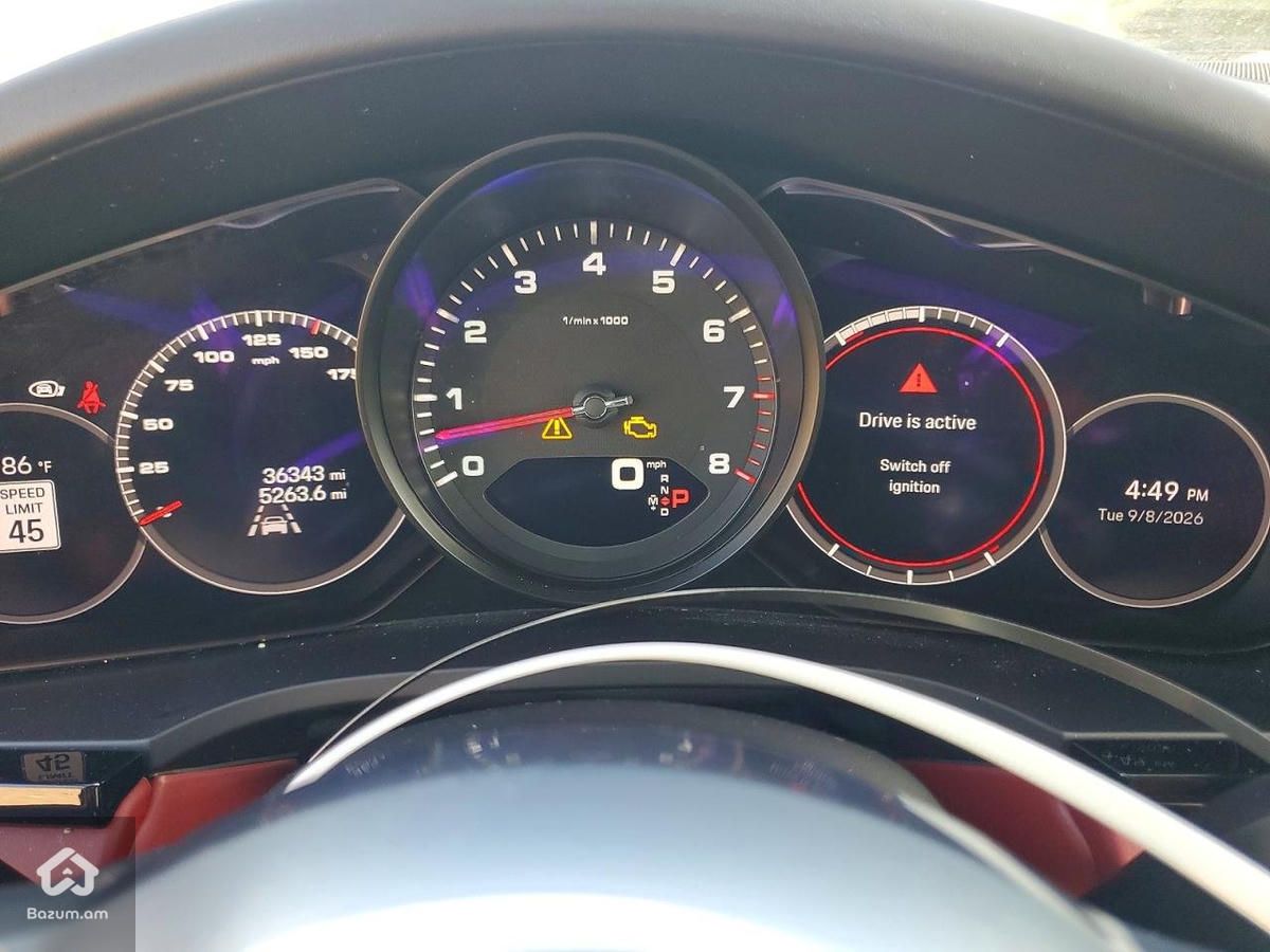 Porsche Cayenne 2023 - image 16