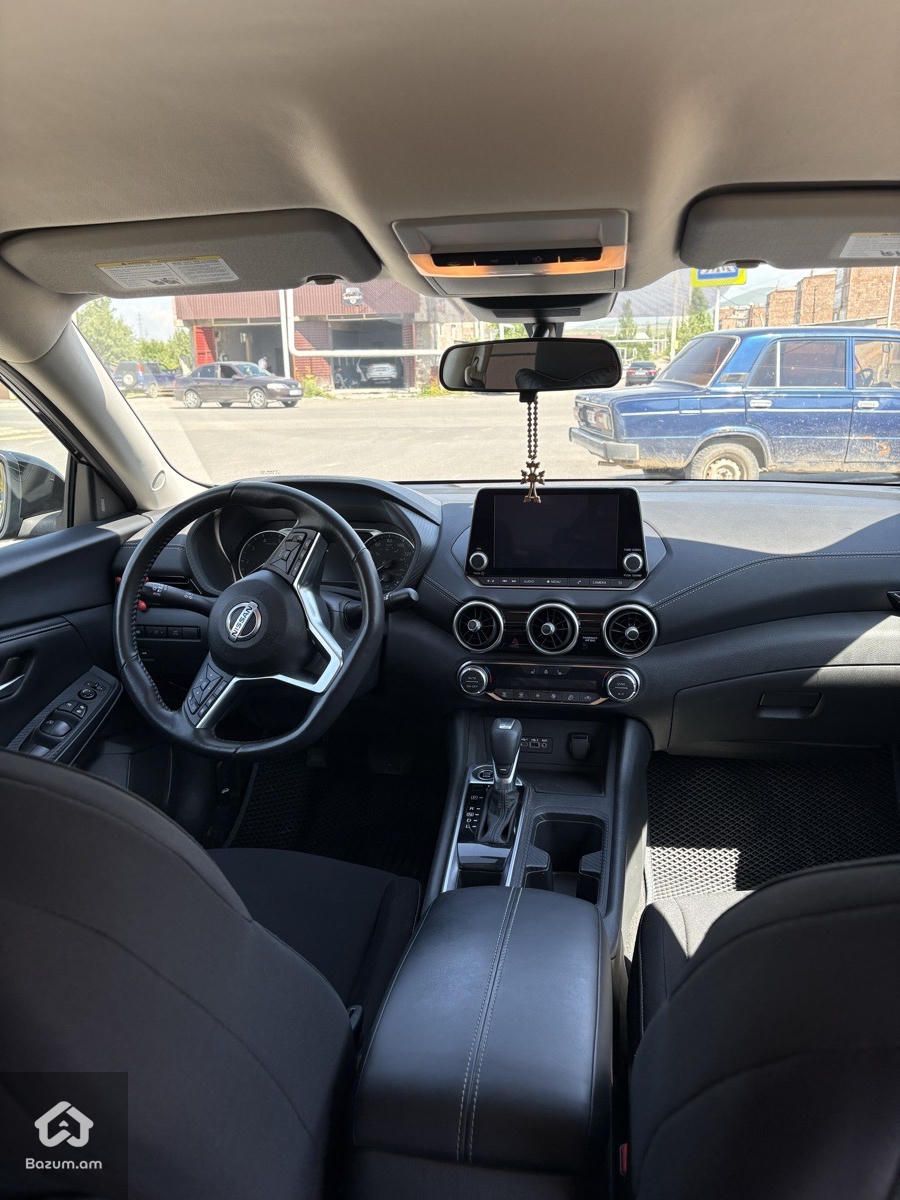 NISSAN SENTRA - image 4