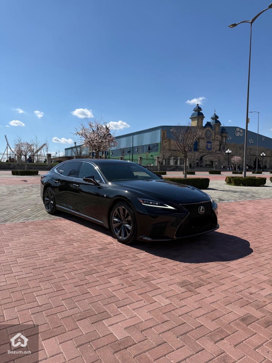 Lexus LS500 F Sport  - image 3