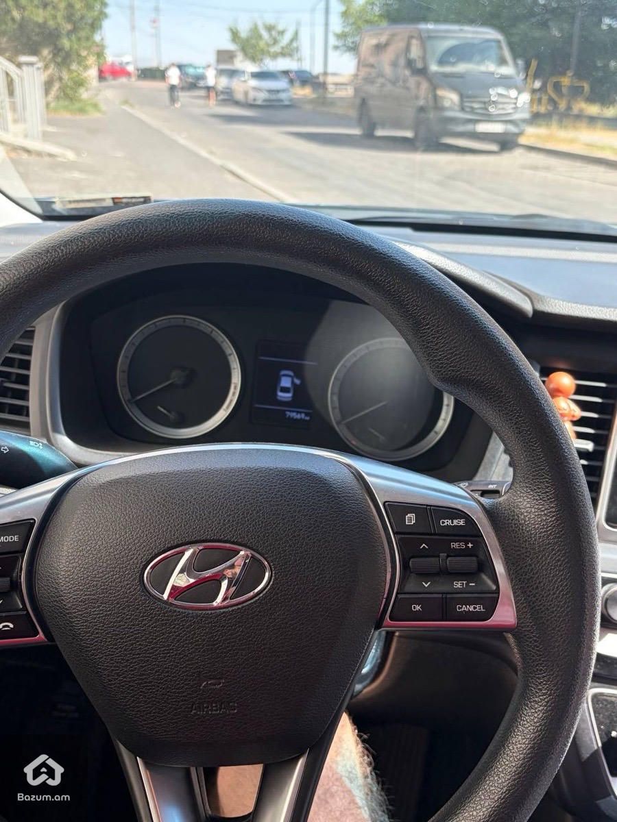 Hyundai Sonata 2018 - image 4