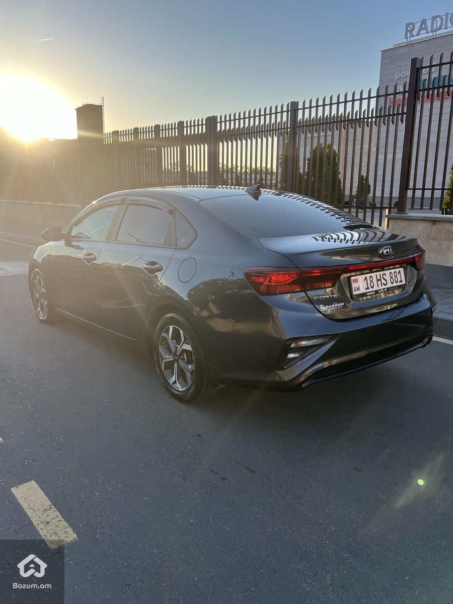 KIA FORTE 2021 - image 4