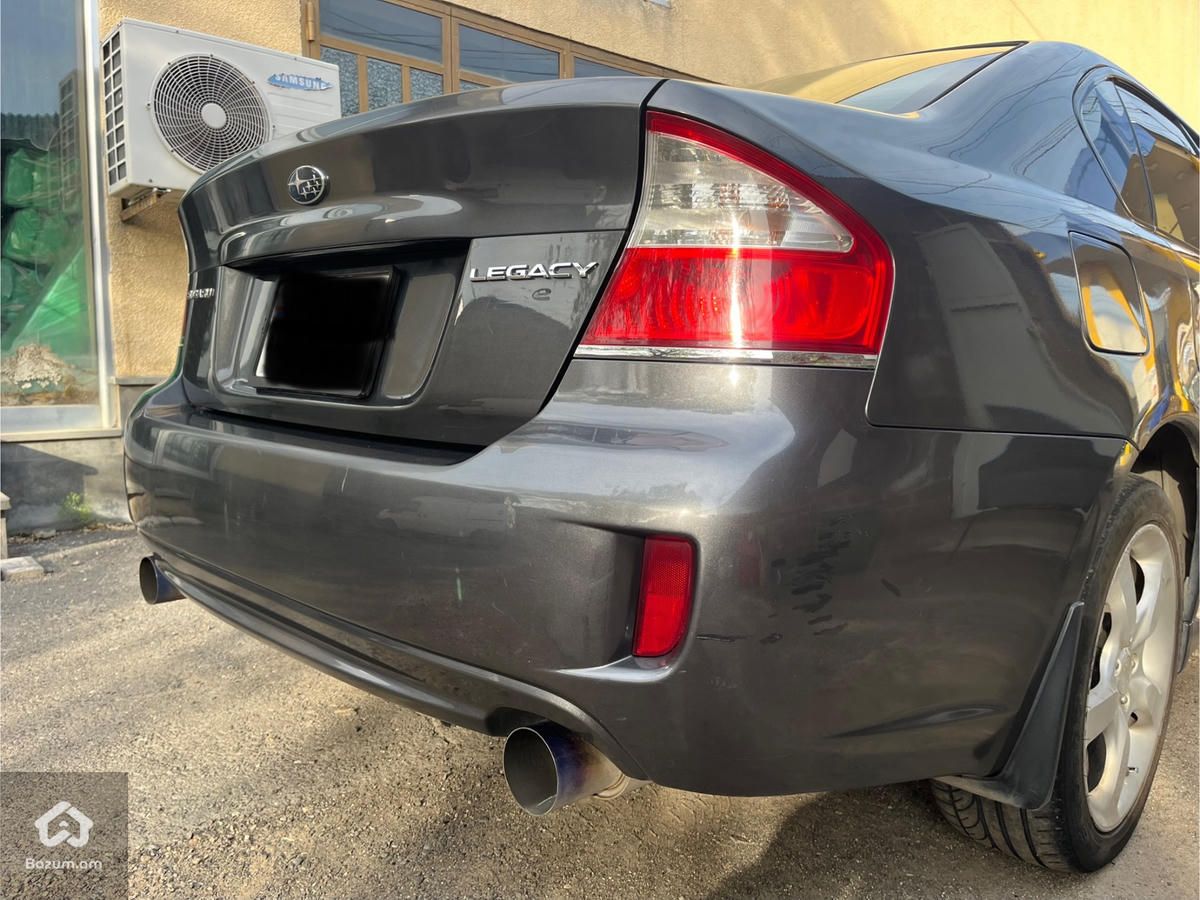 Subaru Legacy - image 8
