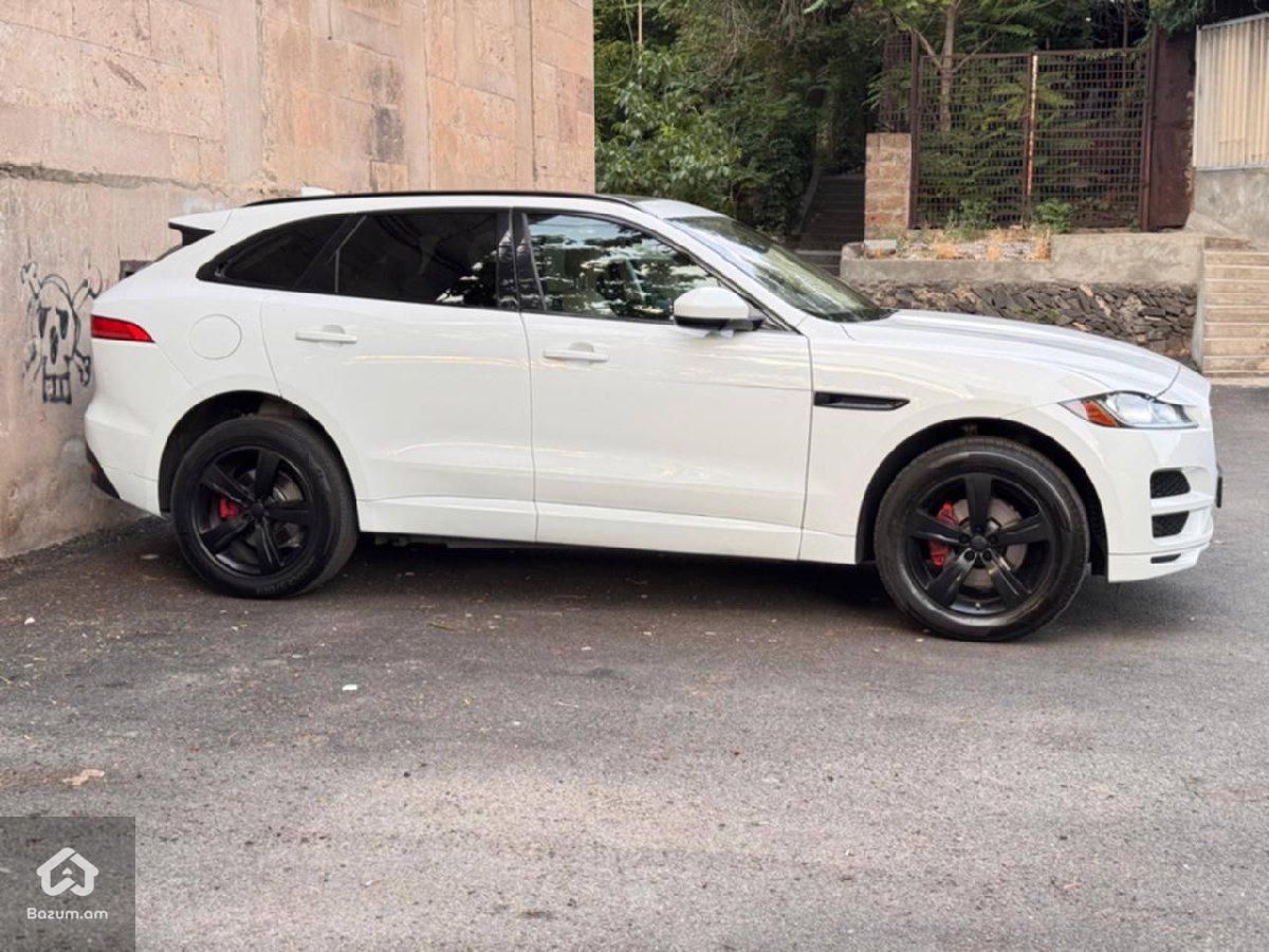 Jaguar F-Pace 2019 - image 14