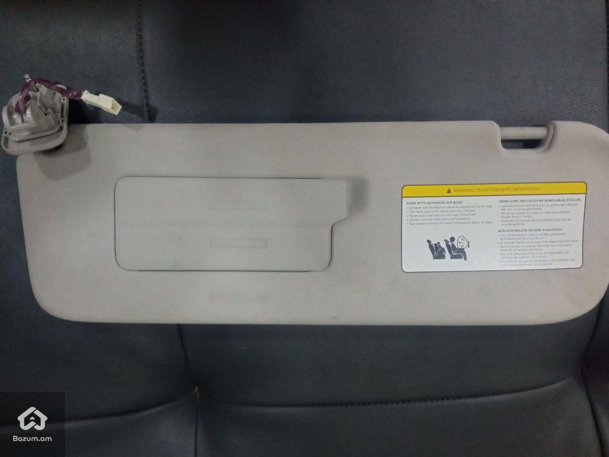 Tesla Model 3, արևիկ - image 1