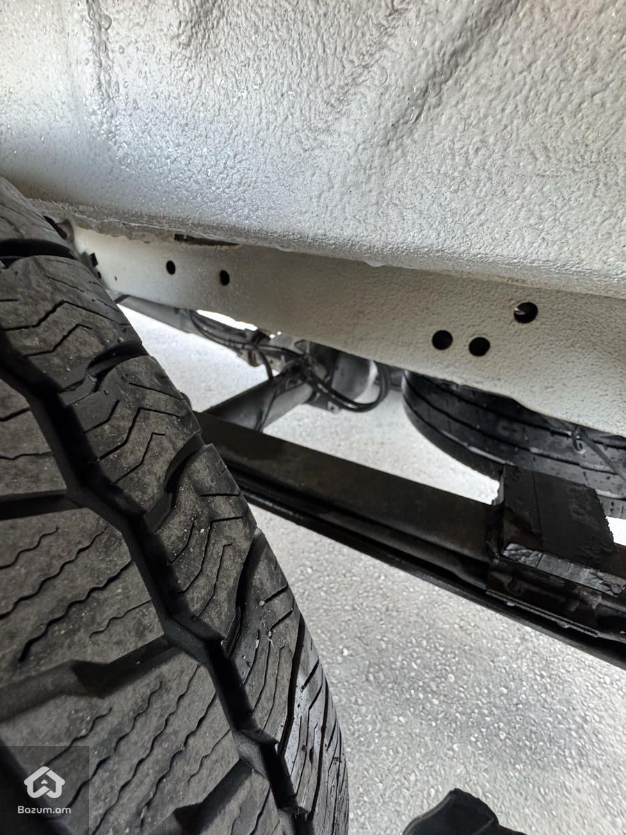 ford transit - image 11