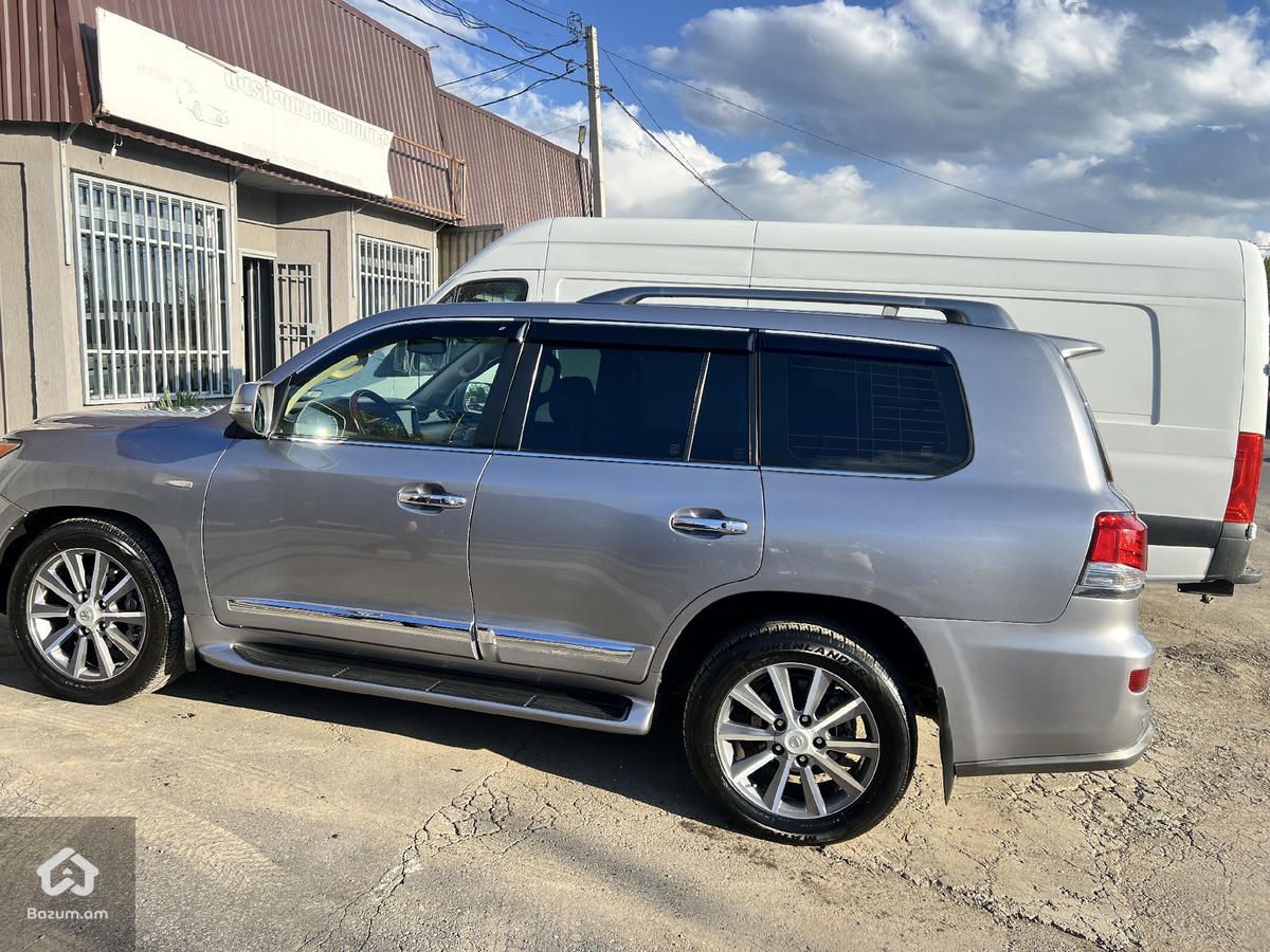 Lexus Lx570 F-Sport - image 25