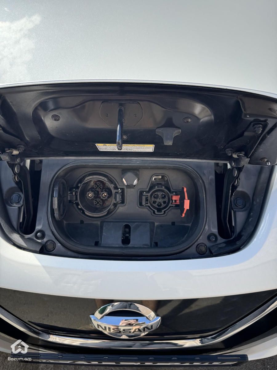 Nissan Leaf - image 4