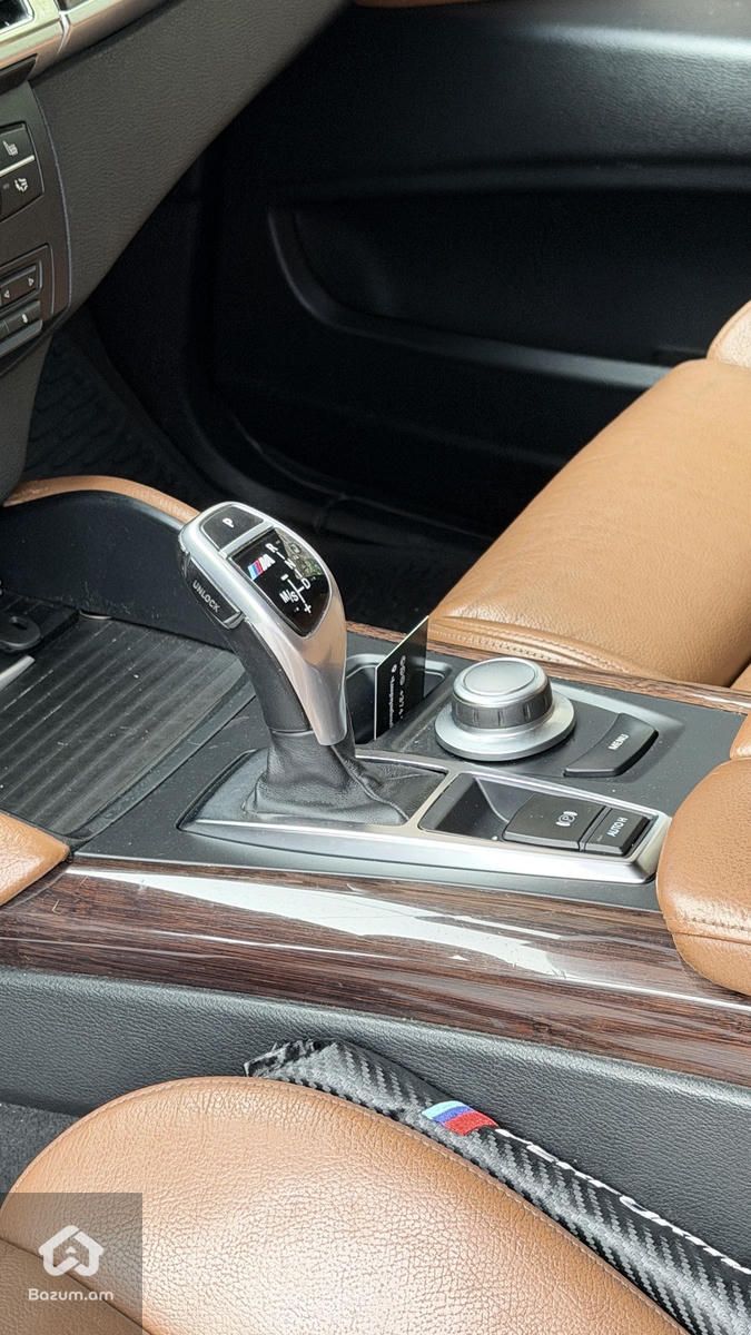 BMW X6 - image 19