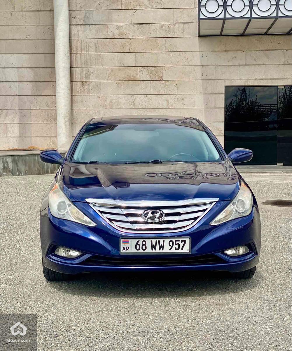 Hyundai Sonata - image 7