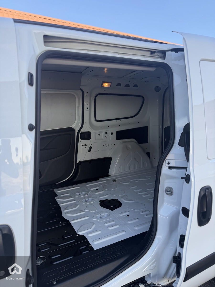RAM PROMASTER CITY 2022 - image 22