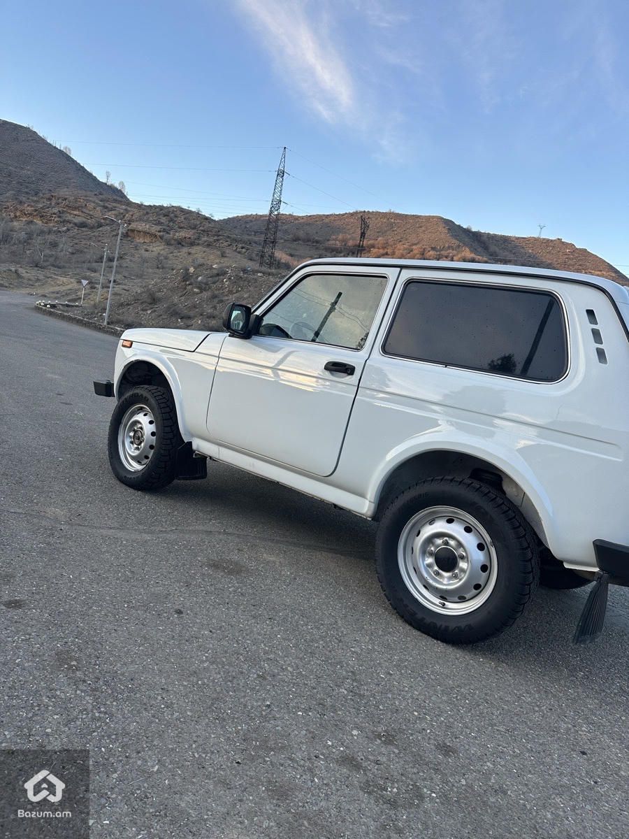 VAZ (Lada) 21214 2008 - image 8