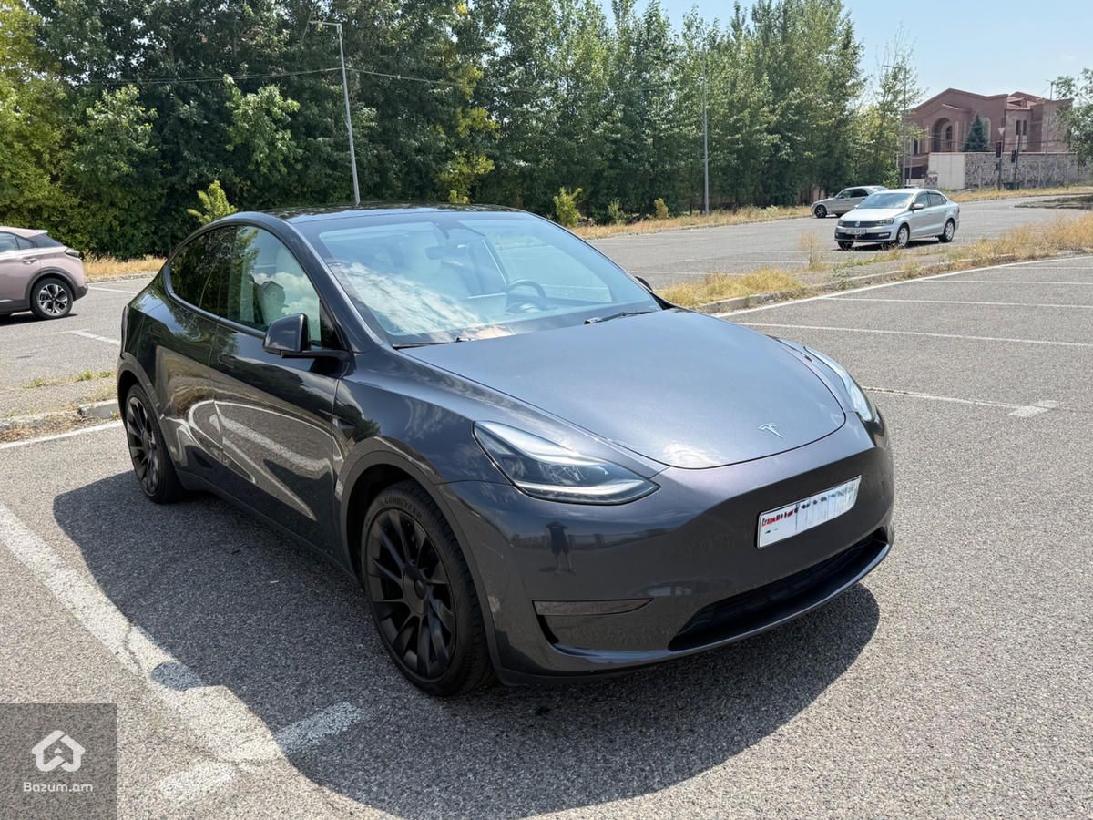 Tesla Model Y 2024 - image 8