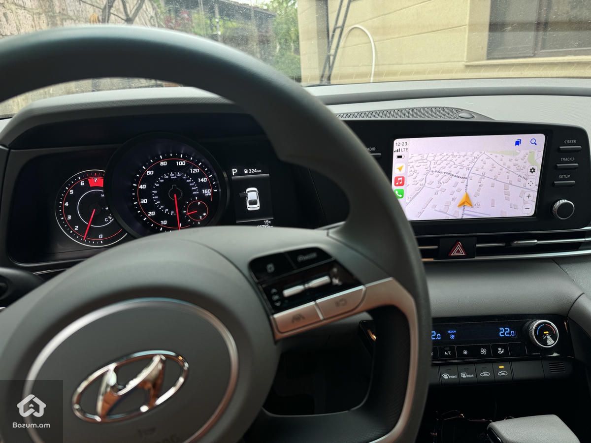 Hyundai Elantra 2023 Sel  - image 13