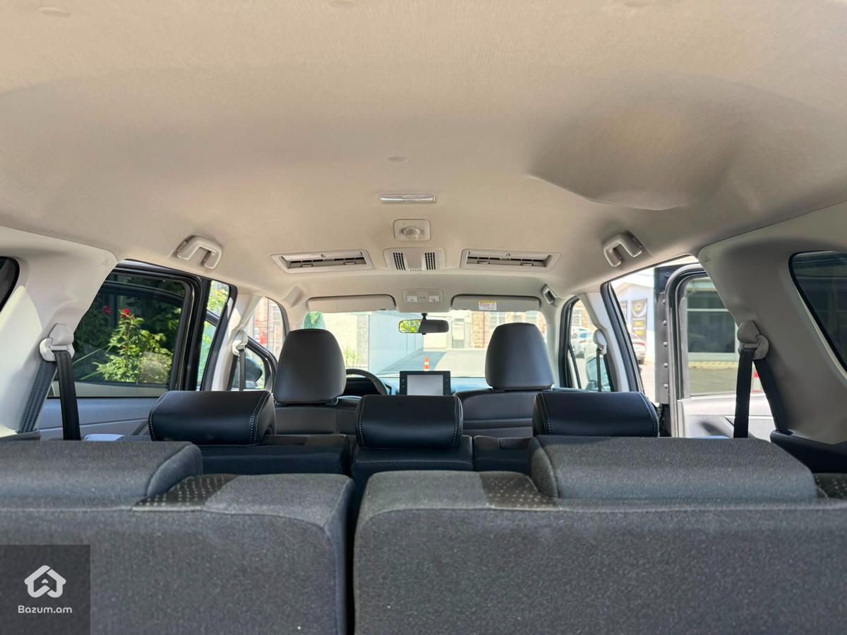 🚘 Toyota Veloz – 2025թ. - image 5