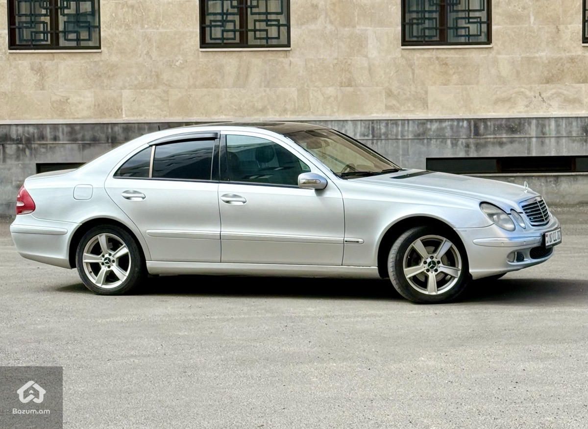 Mercedes-Benz E 240 2003 - image 3