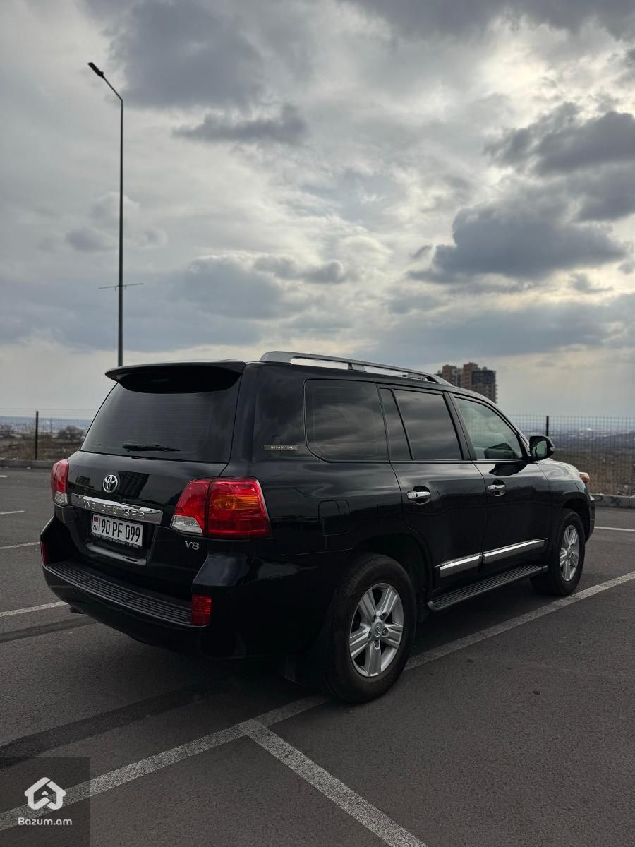 Toyota Land Cruiser 200, 2014 թ. - image 6