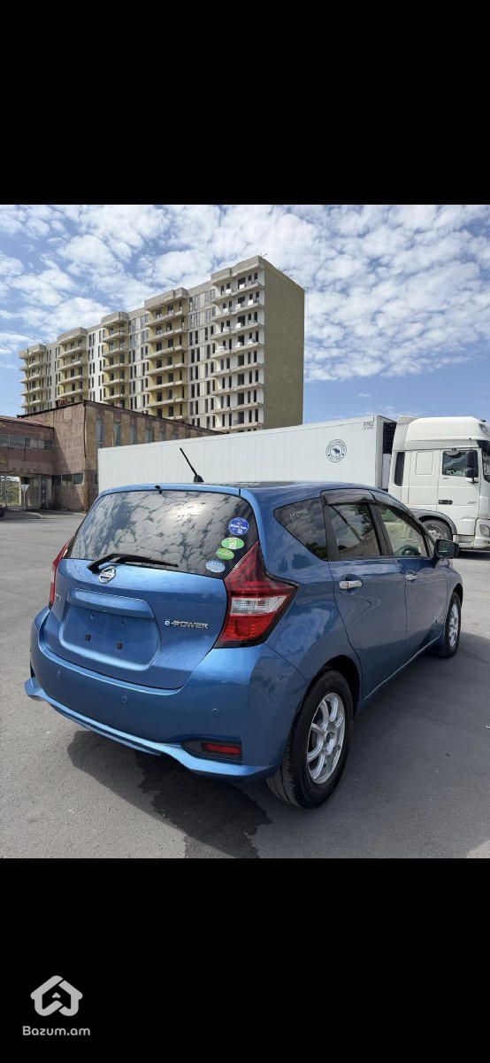 Nissan Note 2018 - image 4
