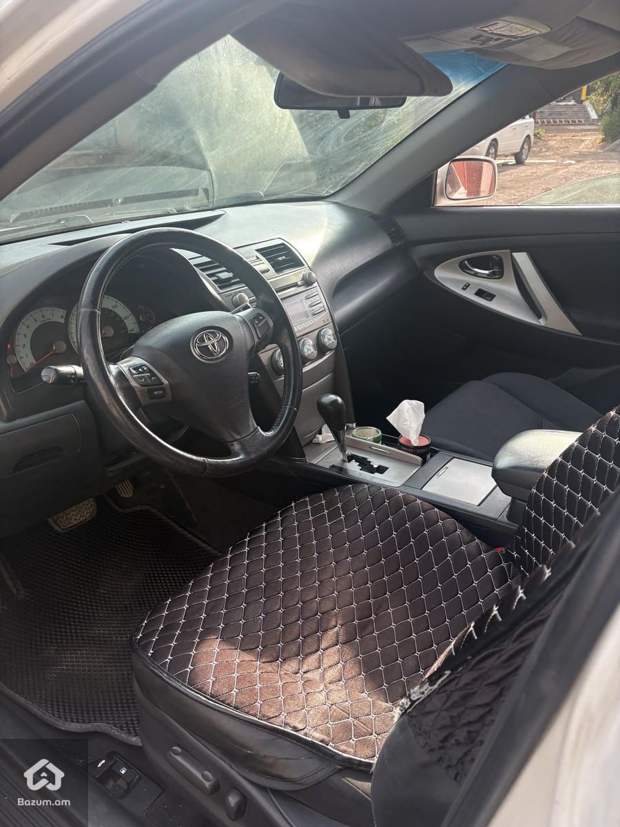 Toyota camry 2007 SE - image 3