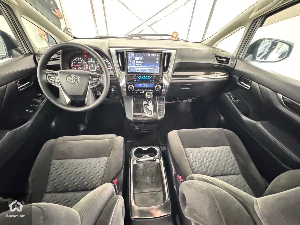 Toyota Alphard 2016 - image 7