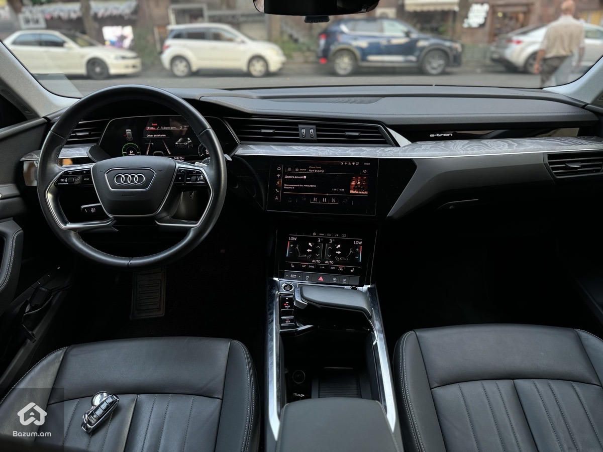 Audi e-tron S Sportback 2021 - image 4