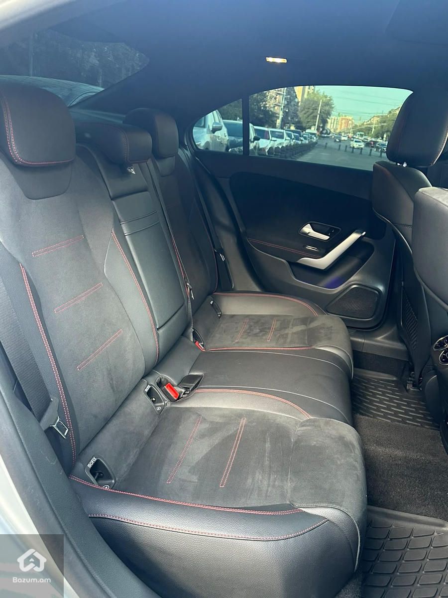 Mercedes-Benz A 220 AMG - image 12