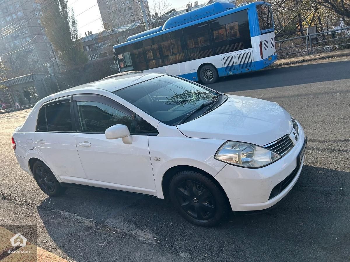 Nissan Tiida 2005 gaz - image 2