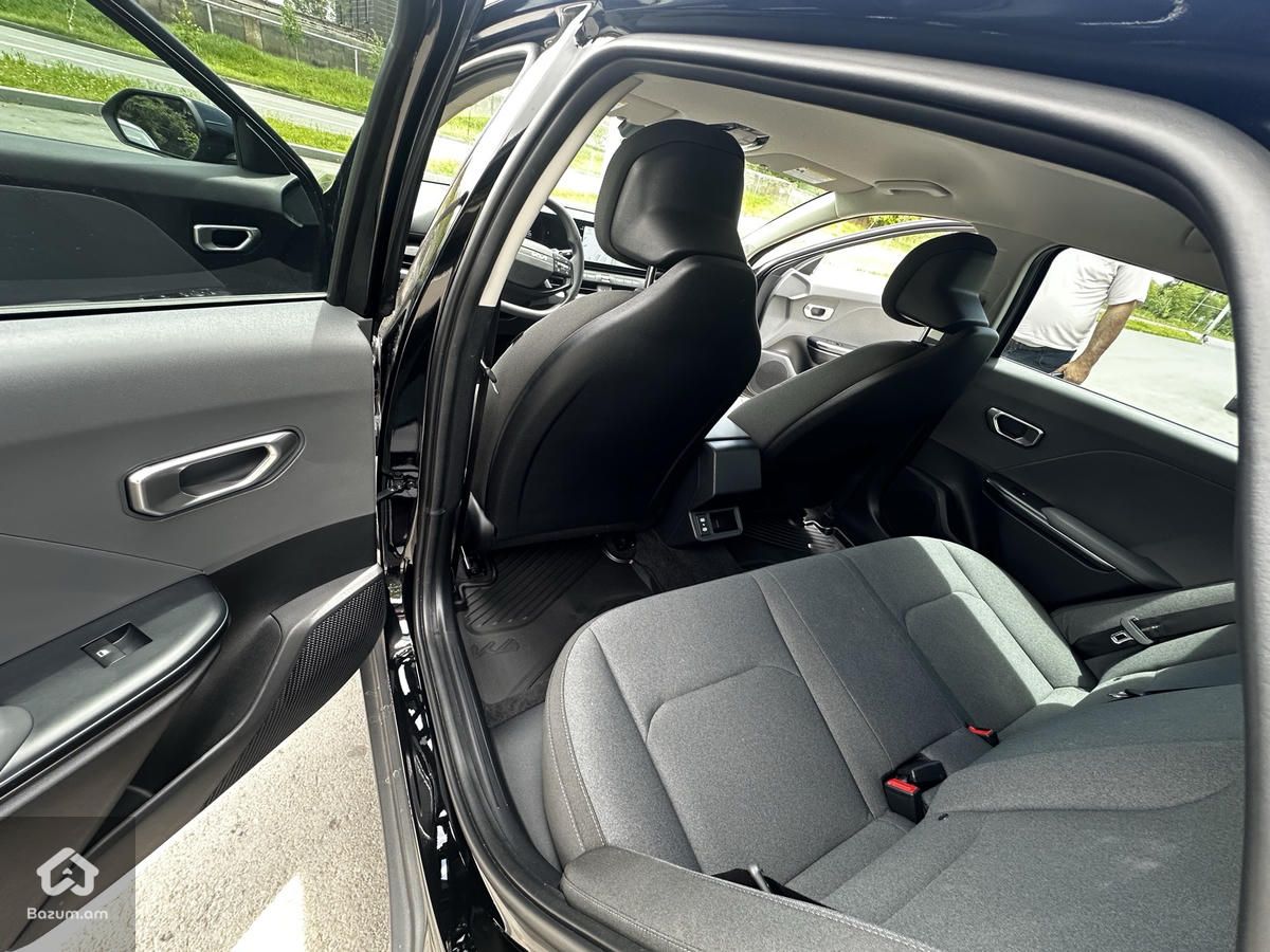 Kia k4 - image 4
