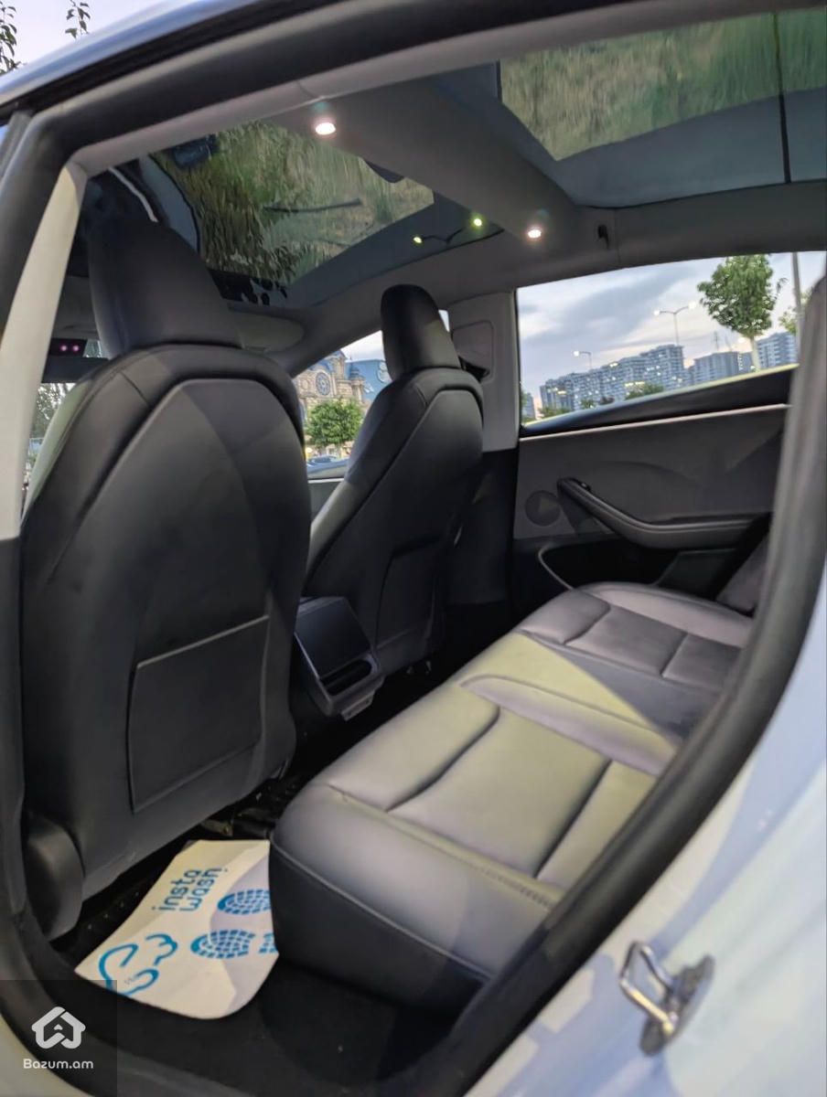 Tesla Model 3 2025 - image 10