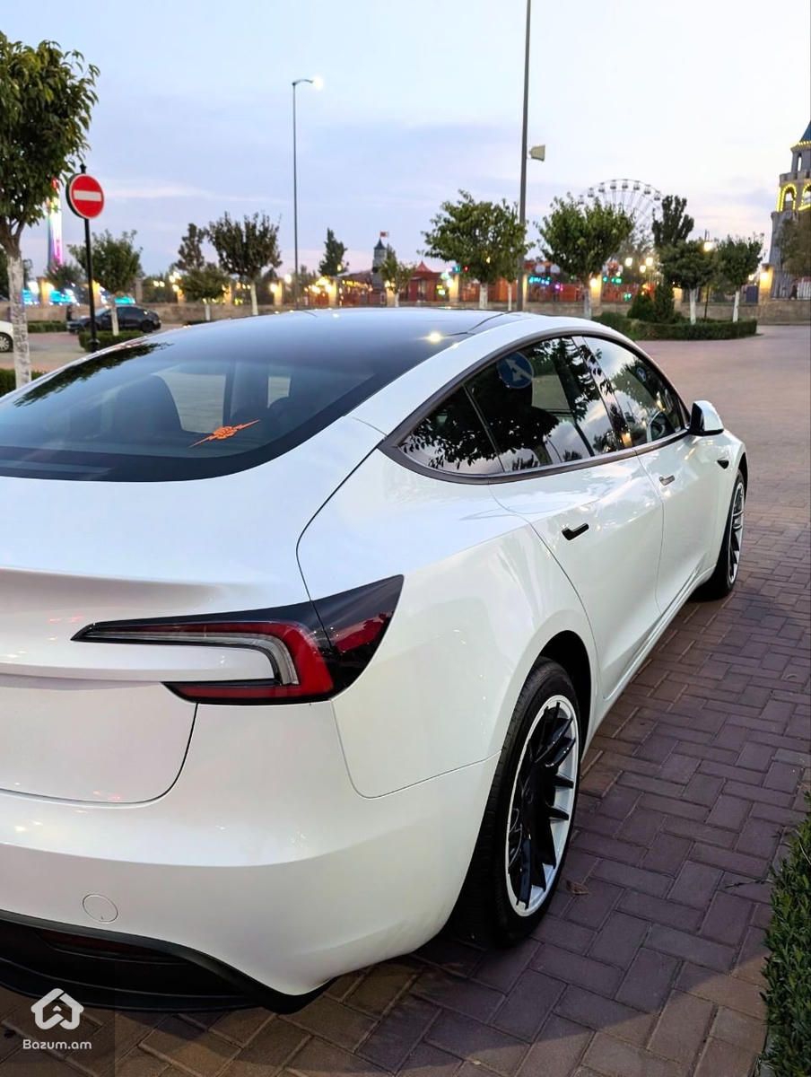 Tesla Model 3 2025 - image 7
