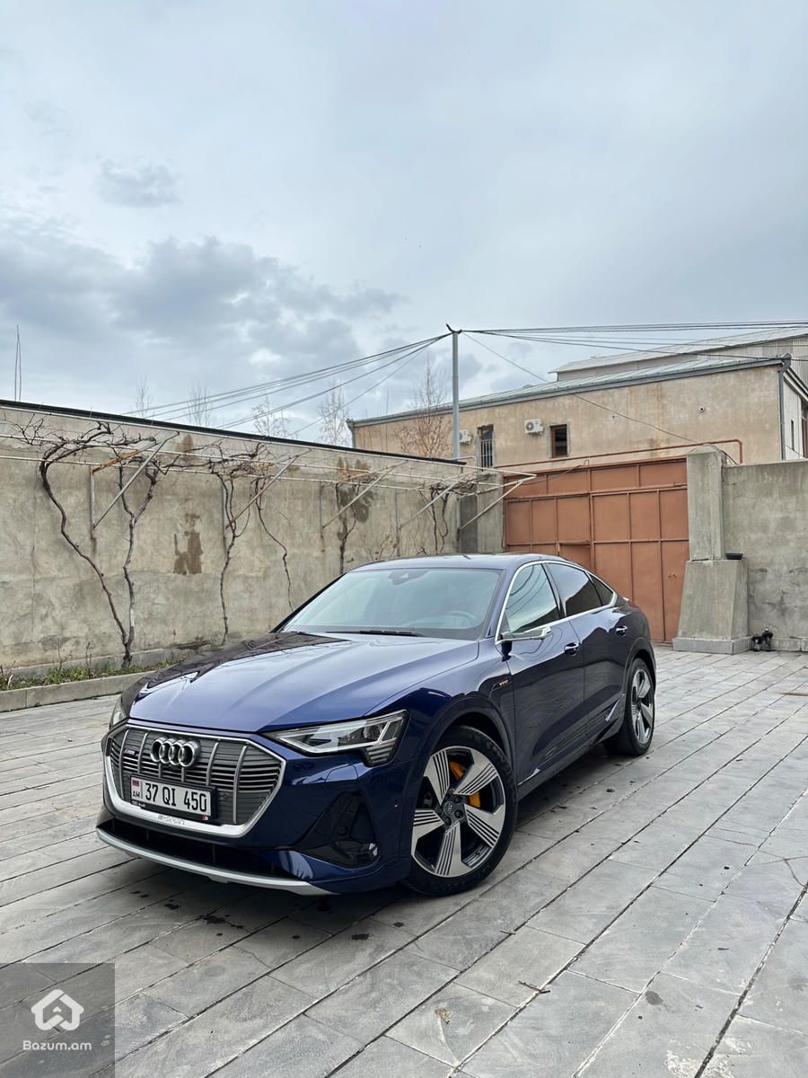 Audi e-tron Sportback 2020 - image 1