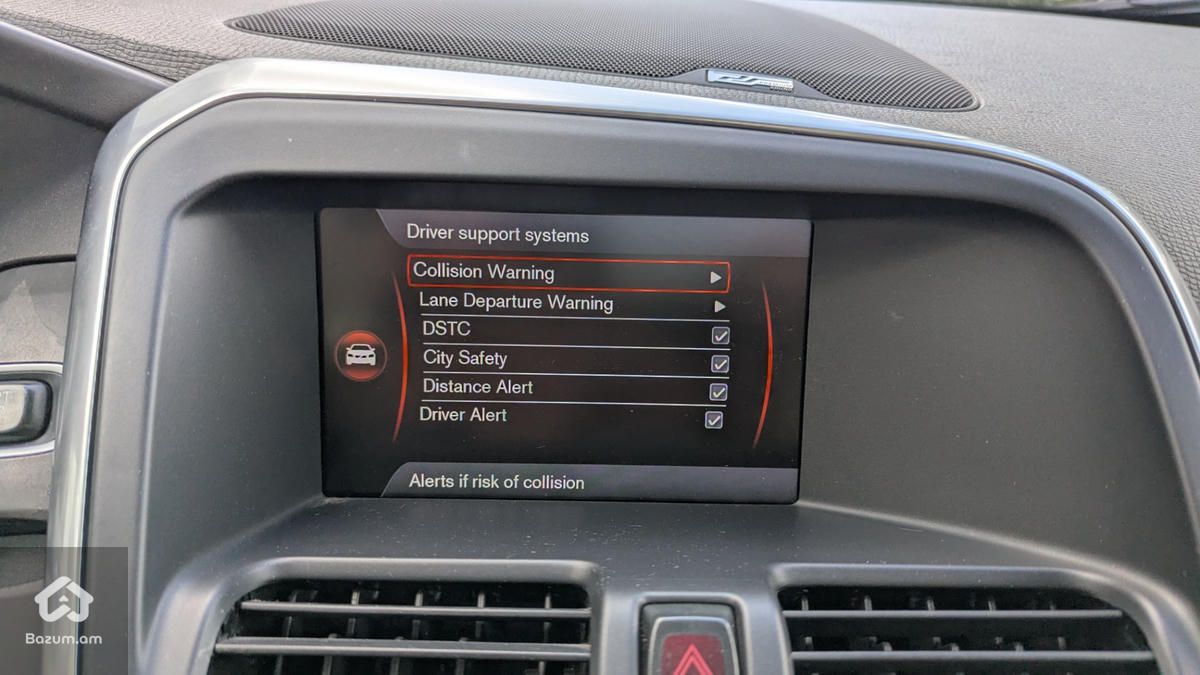 Volvo XC60  - image 11
