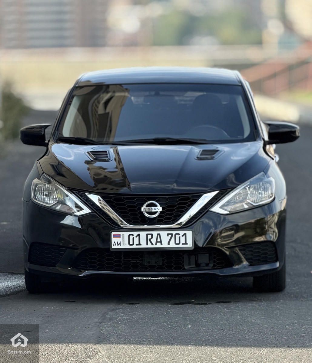 Nissan Sentra 2019 - image 1