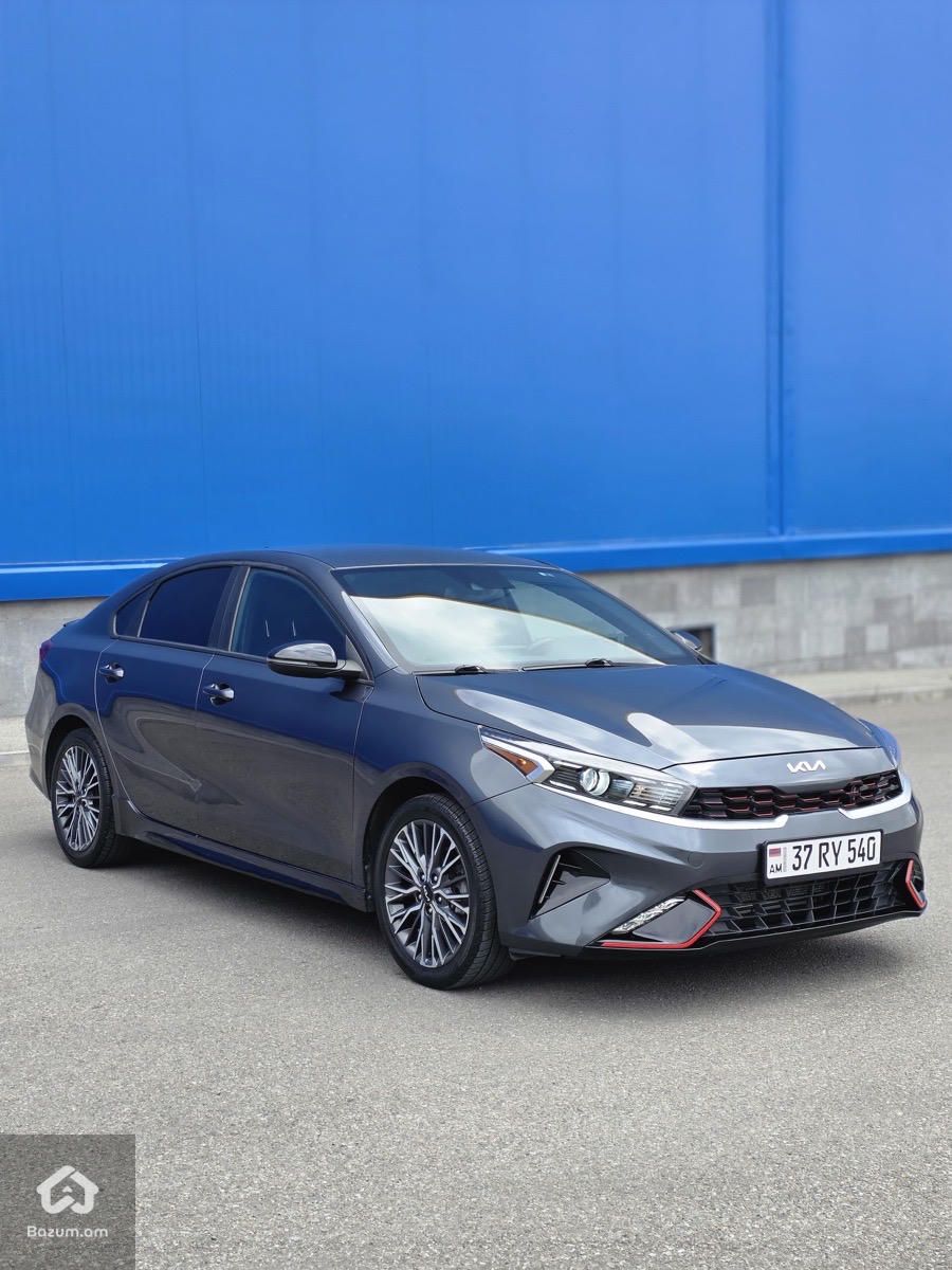 Kia Forte 2022 - image 2