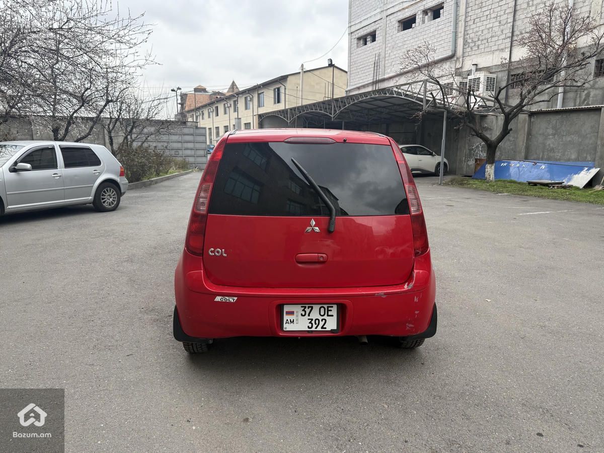 Mitsubishi Colt - image 5