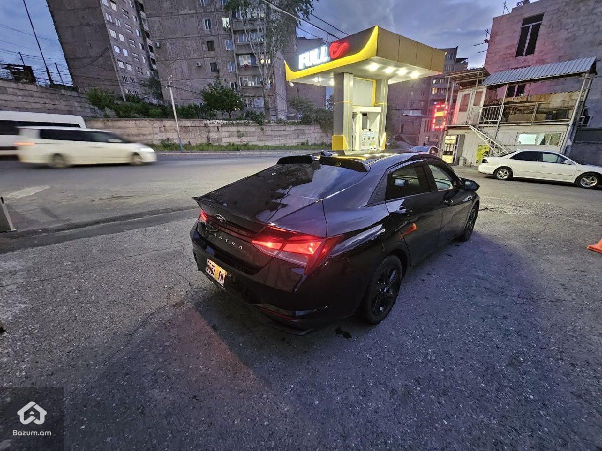 Hyundai Elantra 2023 - image 6
