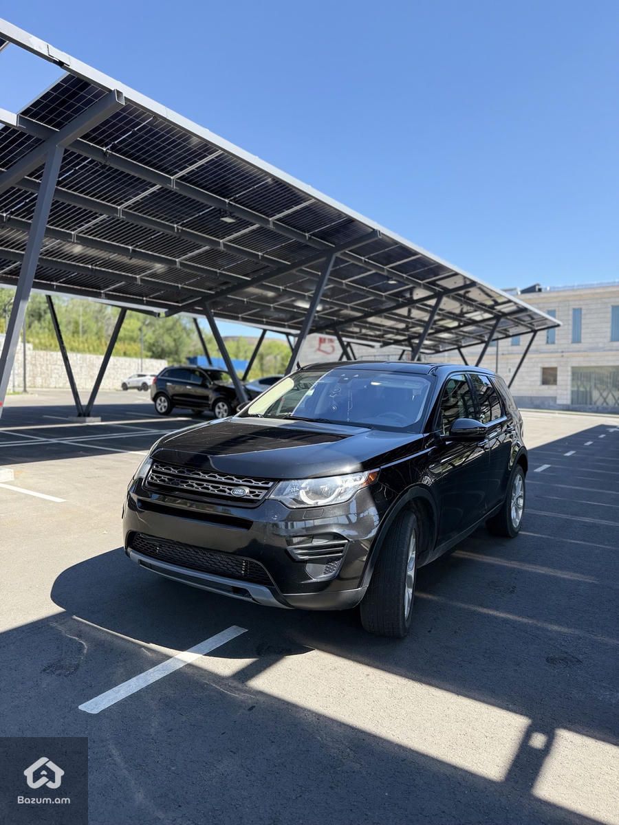 land rover discovery - image 1