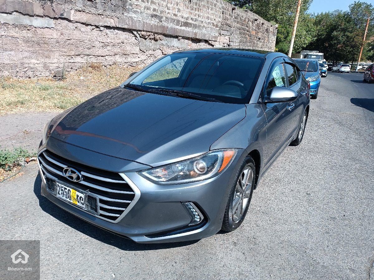 Hyundai Elantra 2017 - image 1