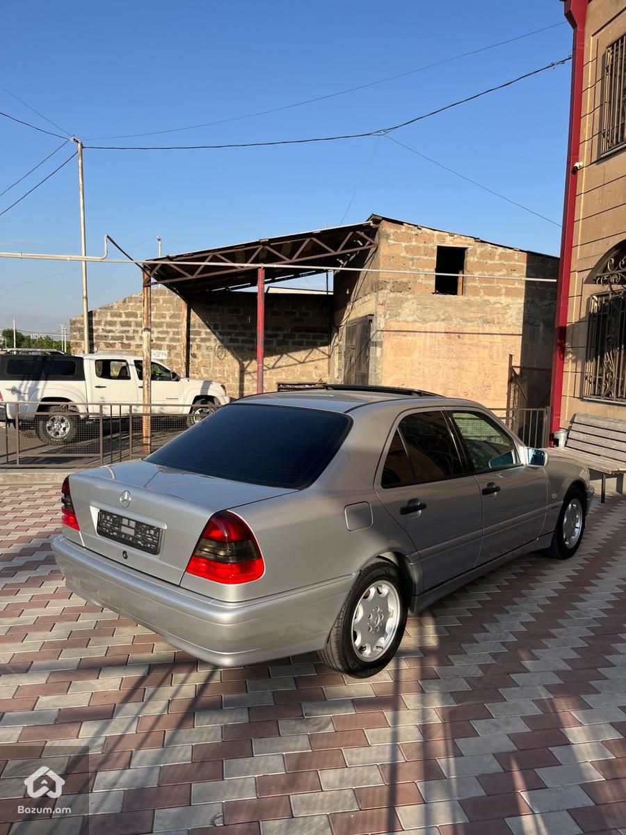 Mercedes benz W202 C200 1999t - image 6