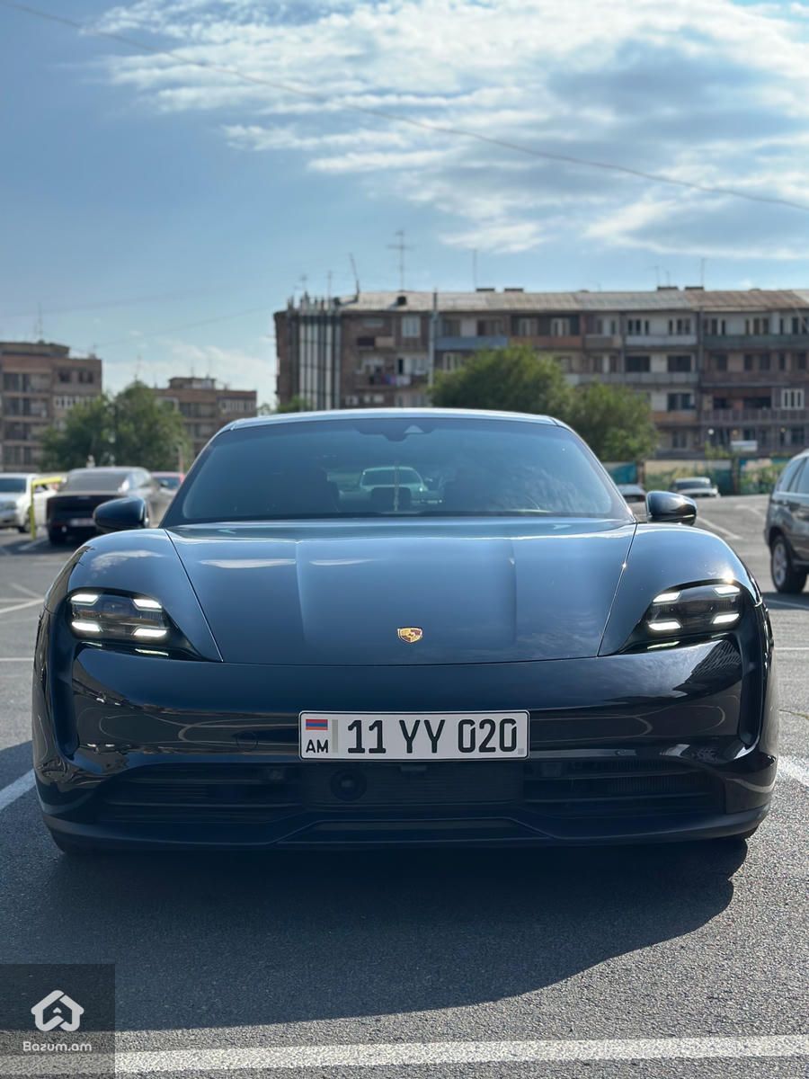 Porsche Panamera 2020 - image 2